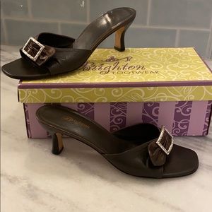 Brighton Patti Bronze heels